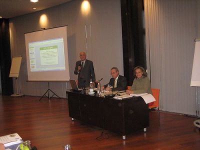 Jornadas sobre el nuevo PGC 2007 • <a style="font-size:0.8em;" href="http://www.flickr.com/photos/55042249@N06/5137617856/" target="_blank">View on Flickr</a>