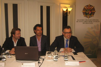 2014/11/18 Curso sobre Desarrollo de Habilidades para el Ejercicio Profesional • <a style="font-size:0.8em;" href="http://www.flickr.com/photos/55042249@N06/15201251254/" target="_blank">View on Flickr</a>